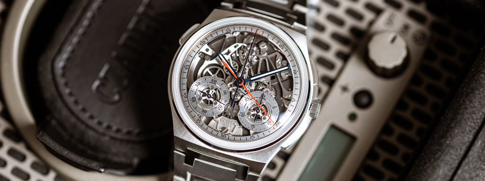 Used branded watches on sale