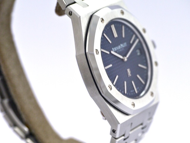 Audemars Piguet Royal Oak Extra Slim Ref. 15202ST Steel Bj. 2012