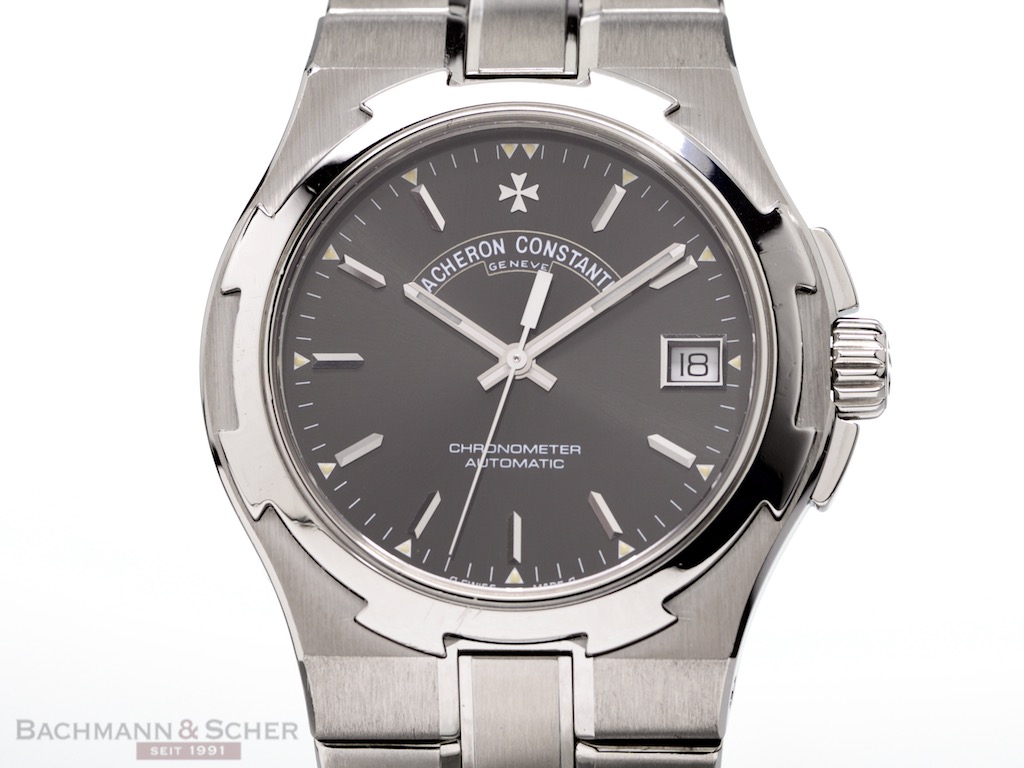 Vacheron Constantin Overseas Man Size 37mm Ref 42040 423A 8459 Stainless Steel Service 2016