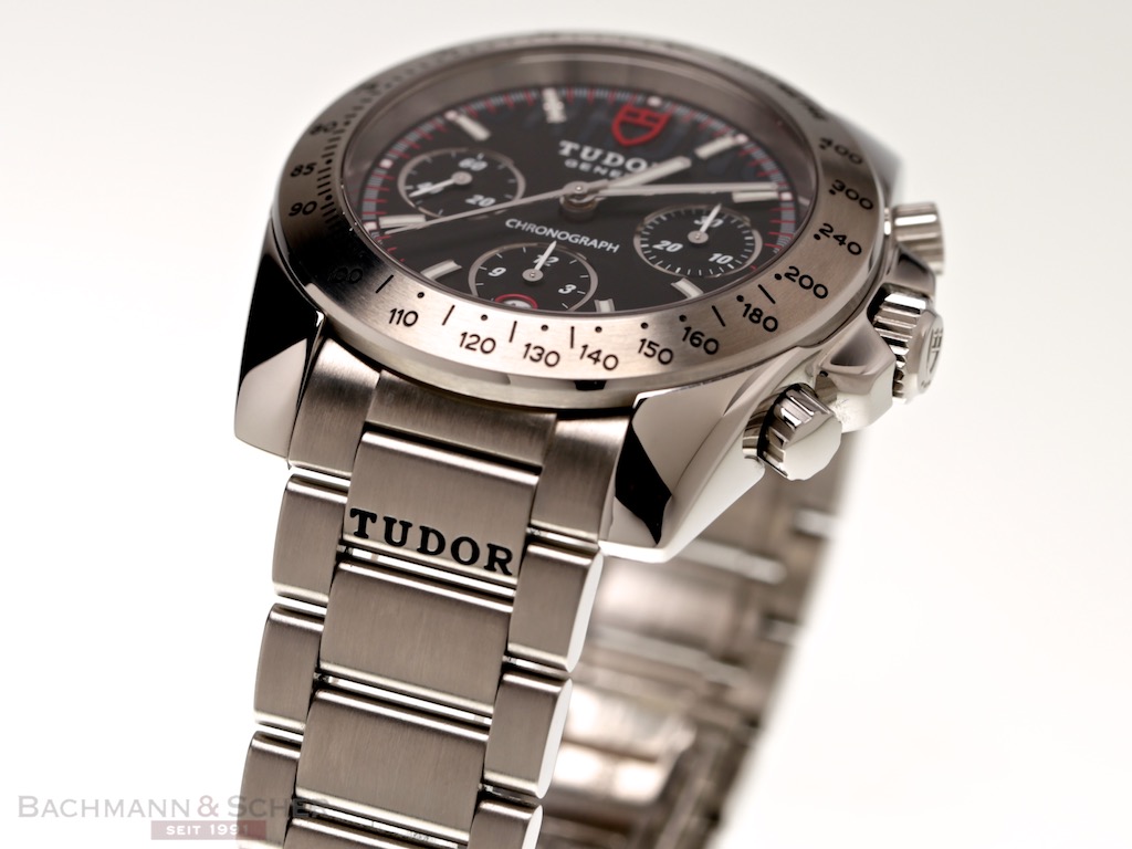 20300 tudor online