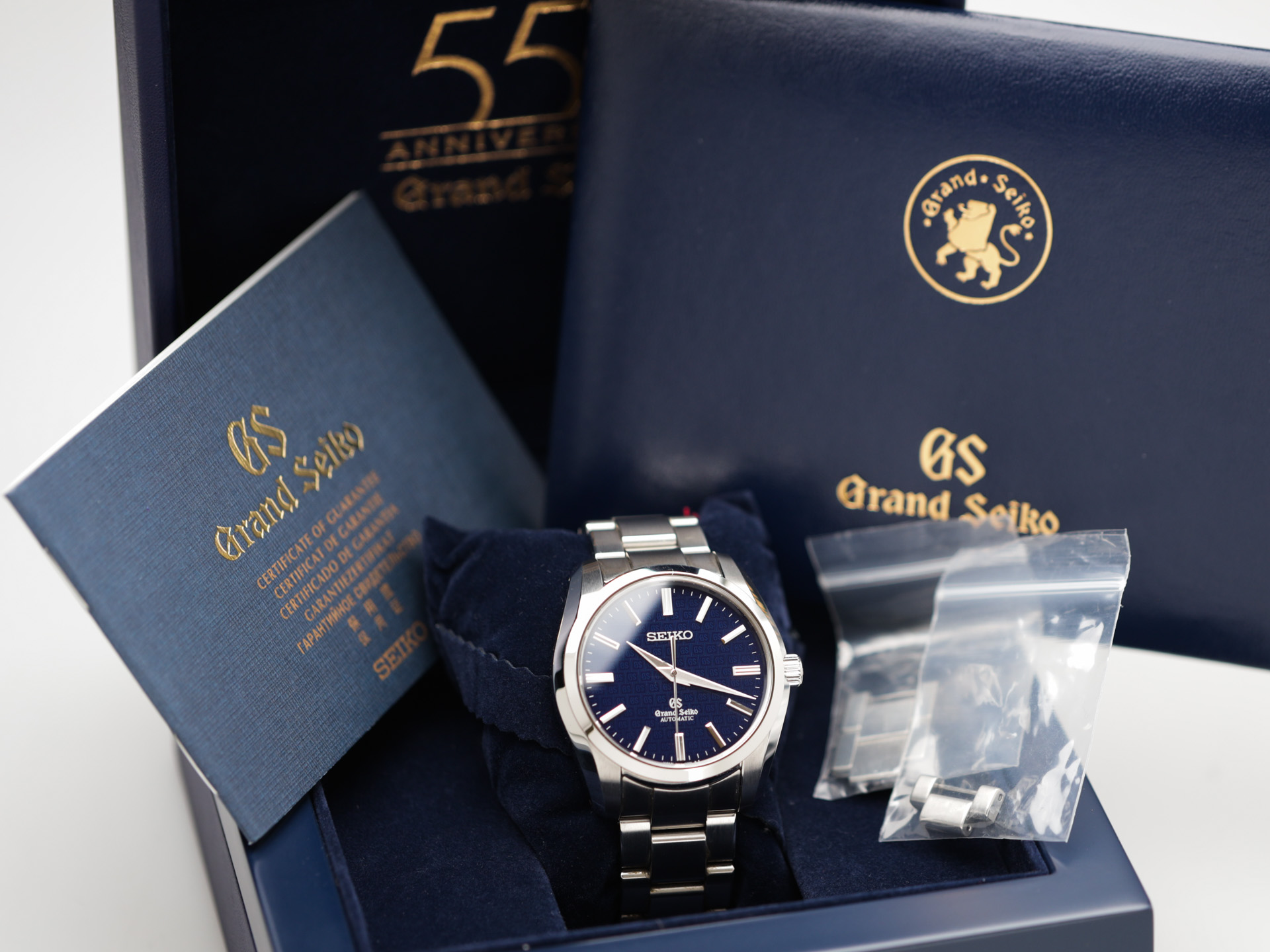 Grand deals seiko 42mm