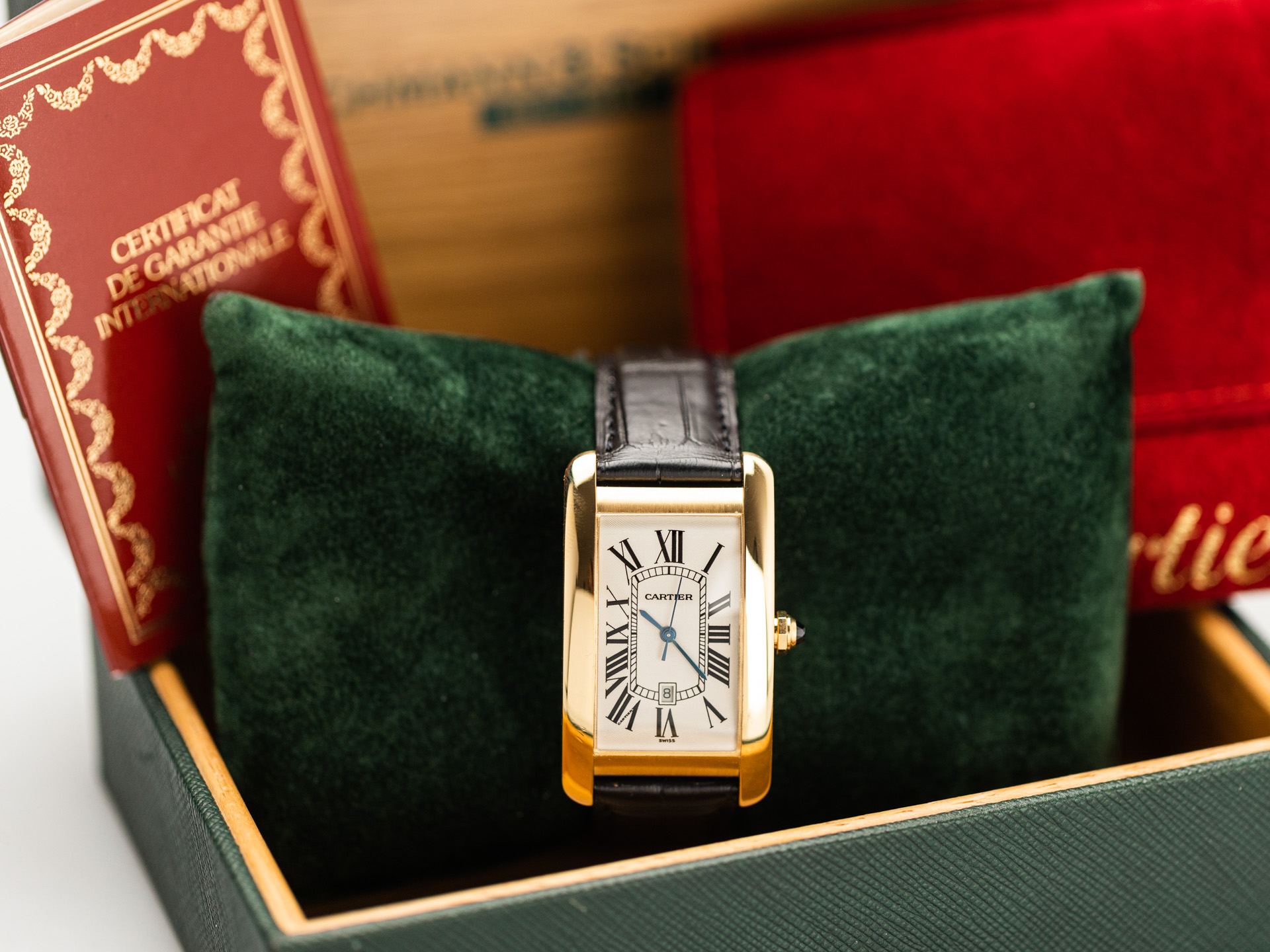 Cartier tank americaine 1740 top