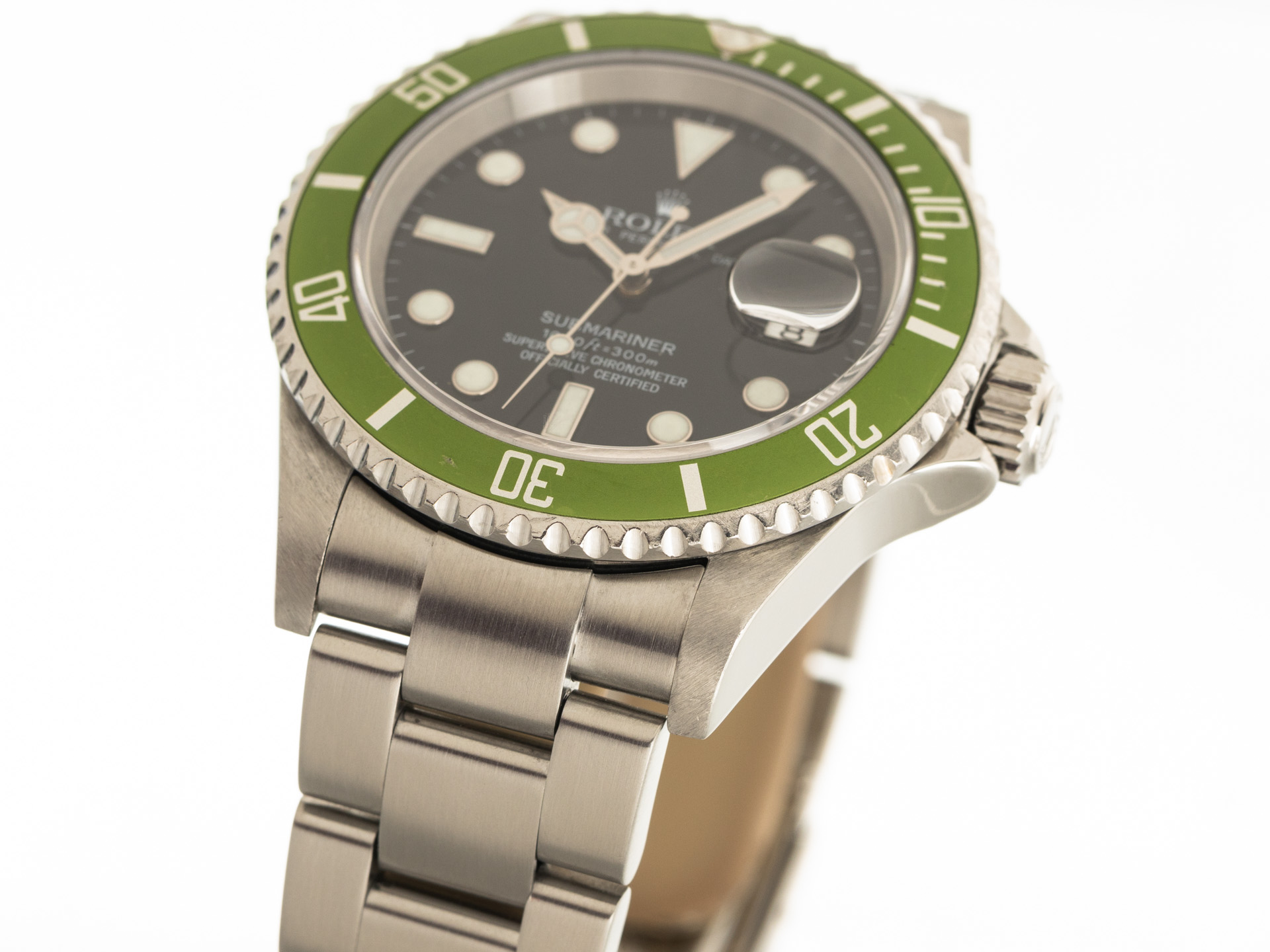 Rolex Submariner Date Kermit Striking Light Green Bezel Patina 16610LV -  Ticking Way