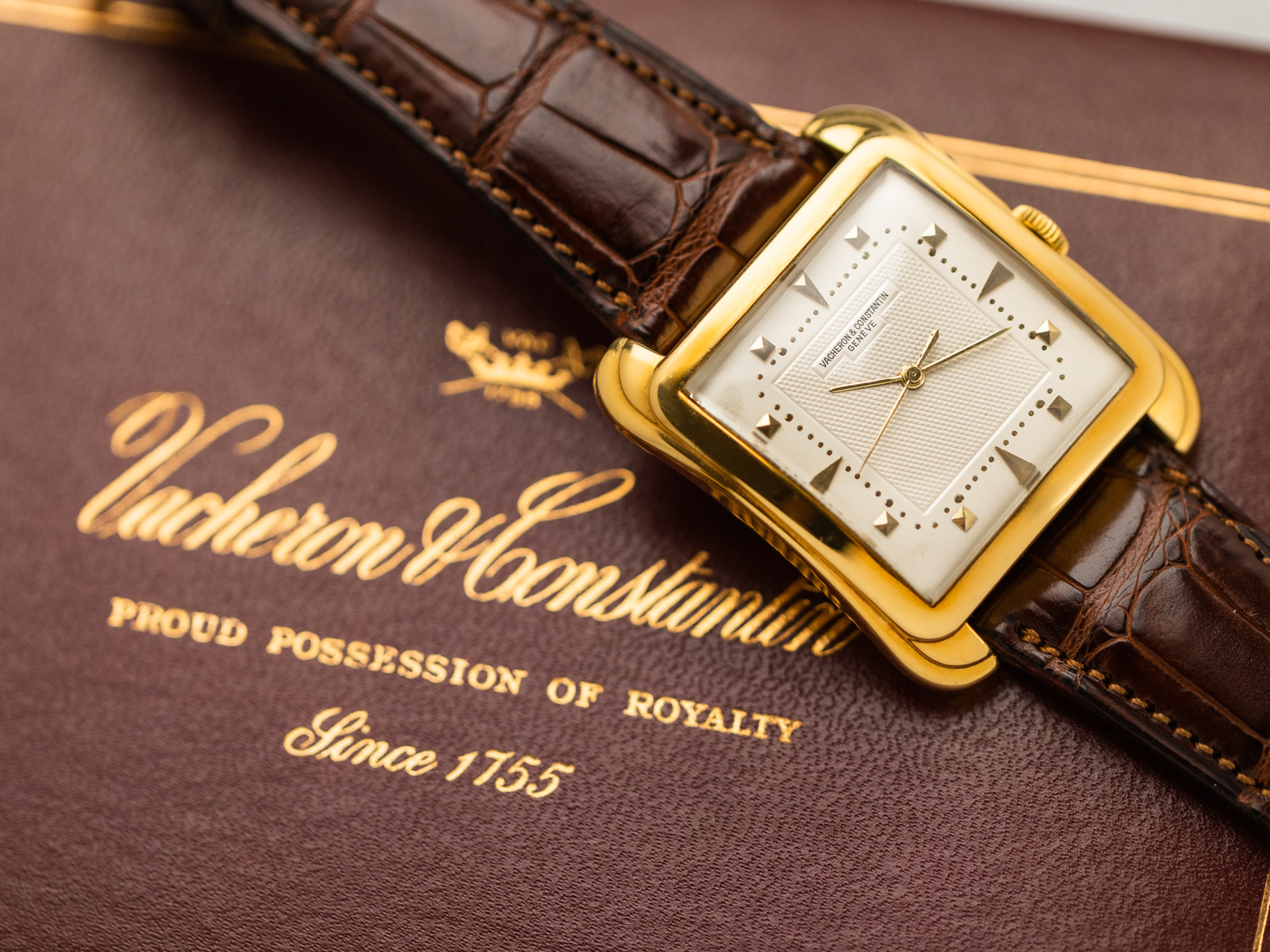 VACHERON CONSTANTIN CIOCCOLATONE Jumbo Gentlemen Watch 18k Yellow Gold Ref 4737 Box Bj 1950