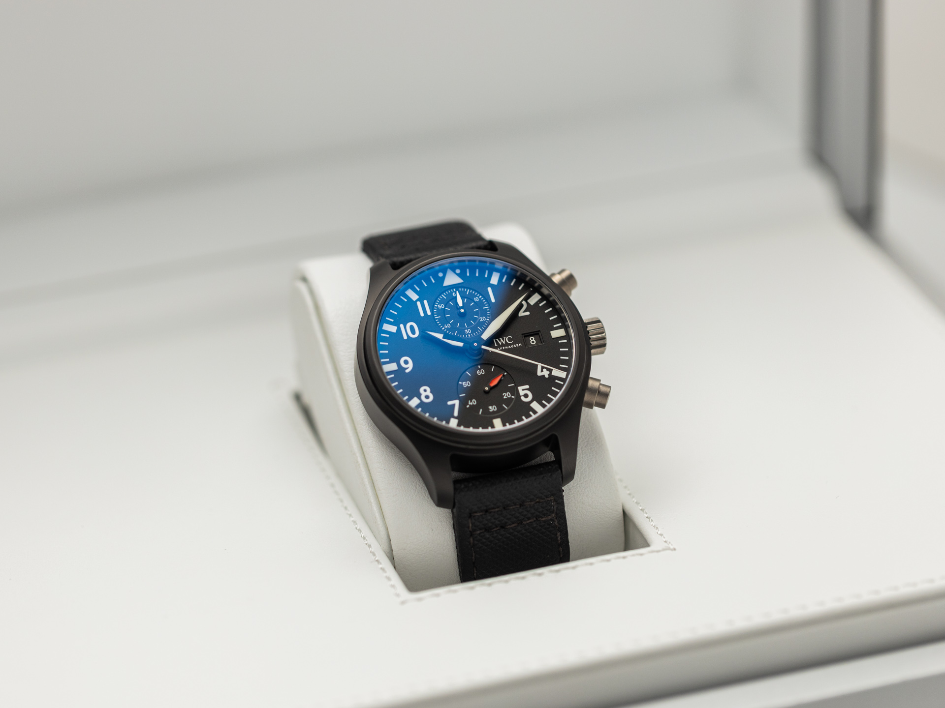 Iw389001 online