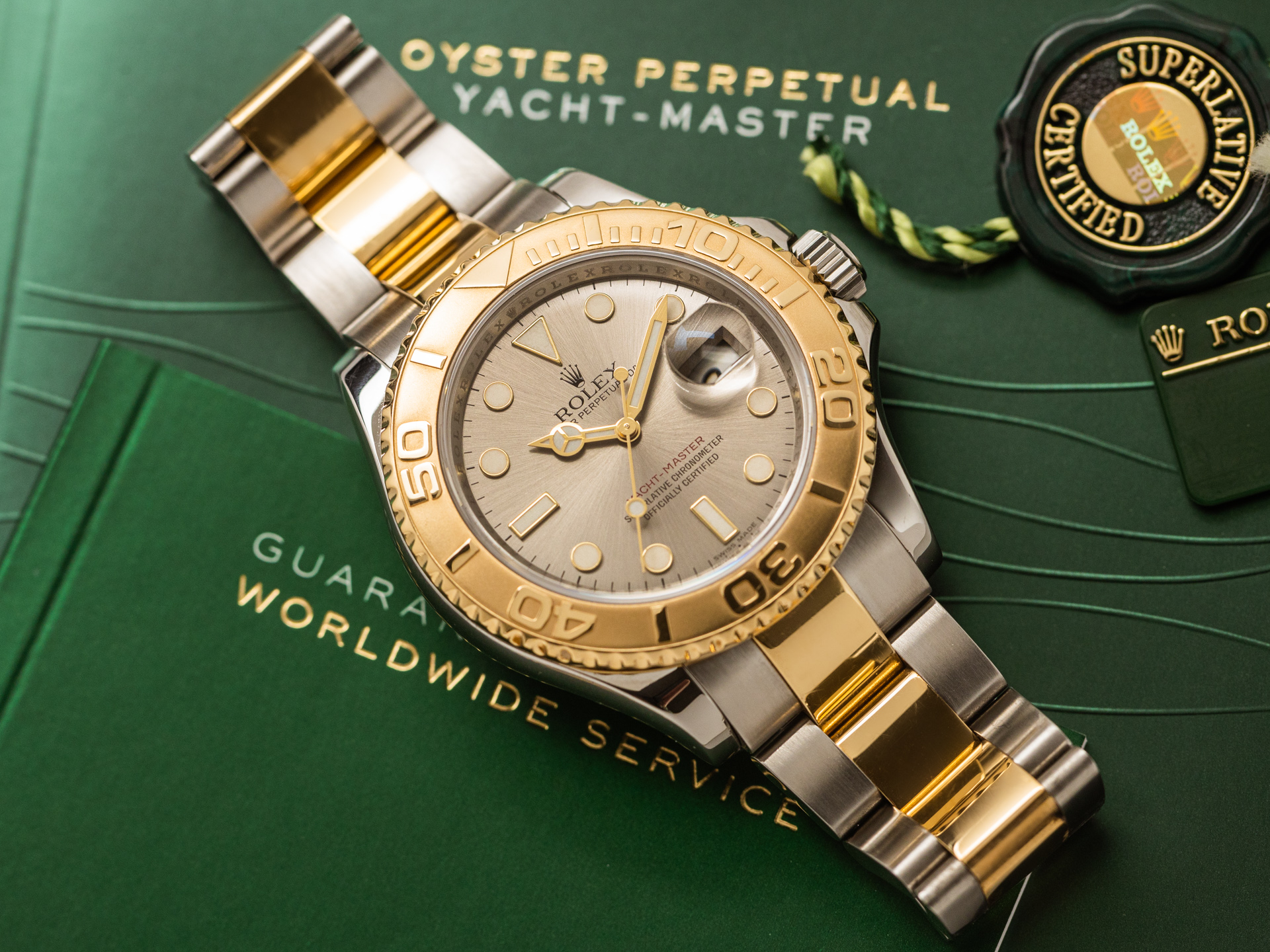 Yacht Master Ref 16623 Man Size 18k Gold Stainless Steel Box Papers Bj 2015
