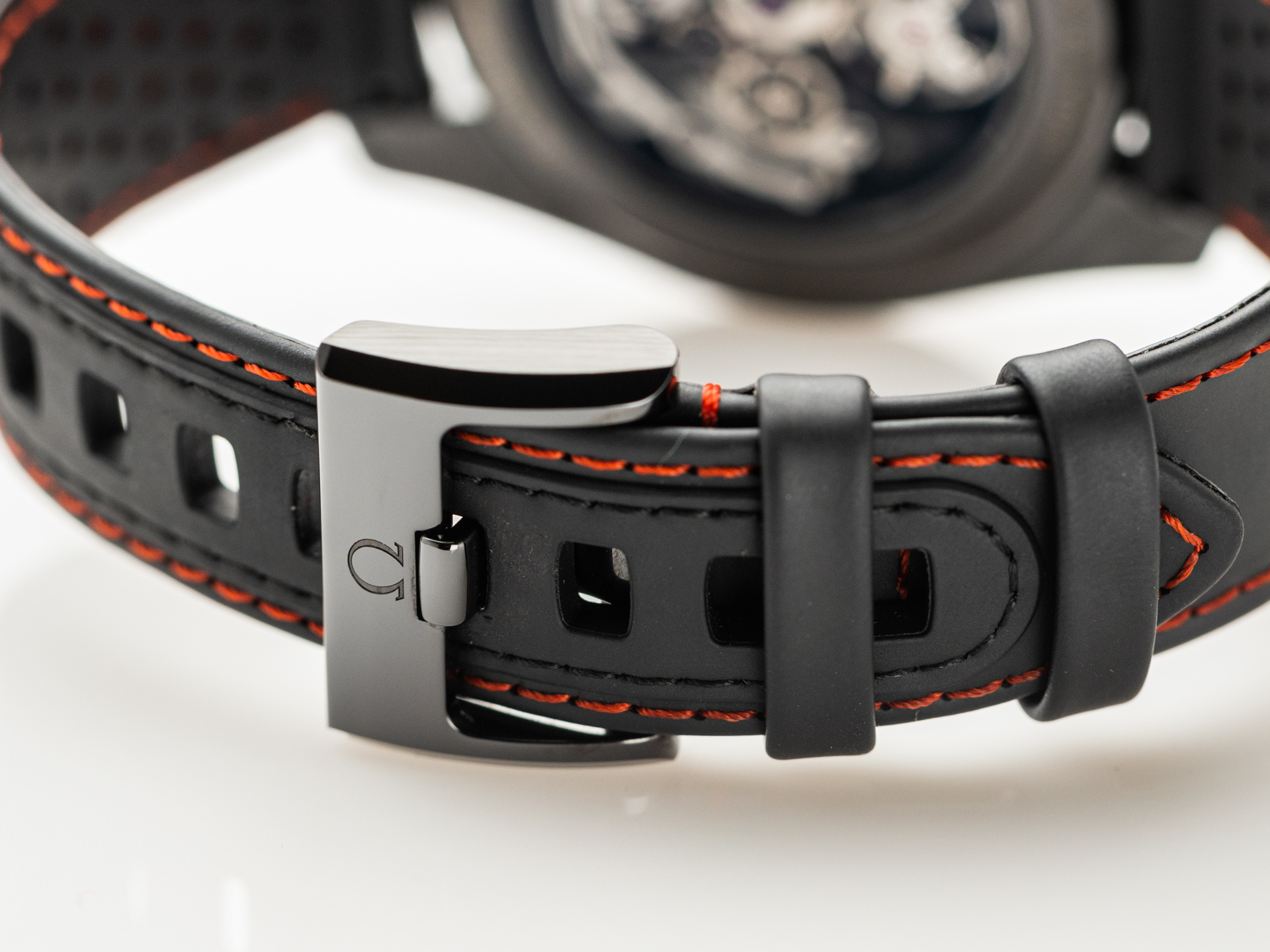 OMEGA SPEEDMASTER DARK SIDE OF THE MOON ALINGHI TEAM Ref