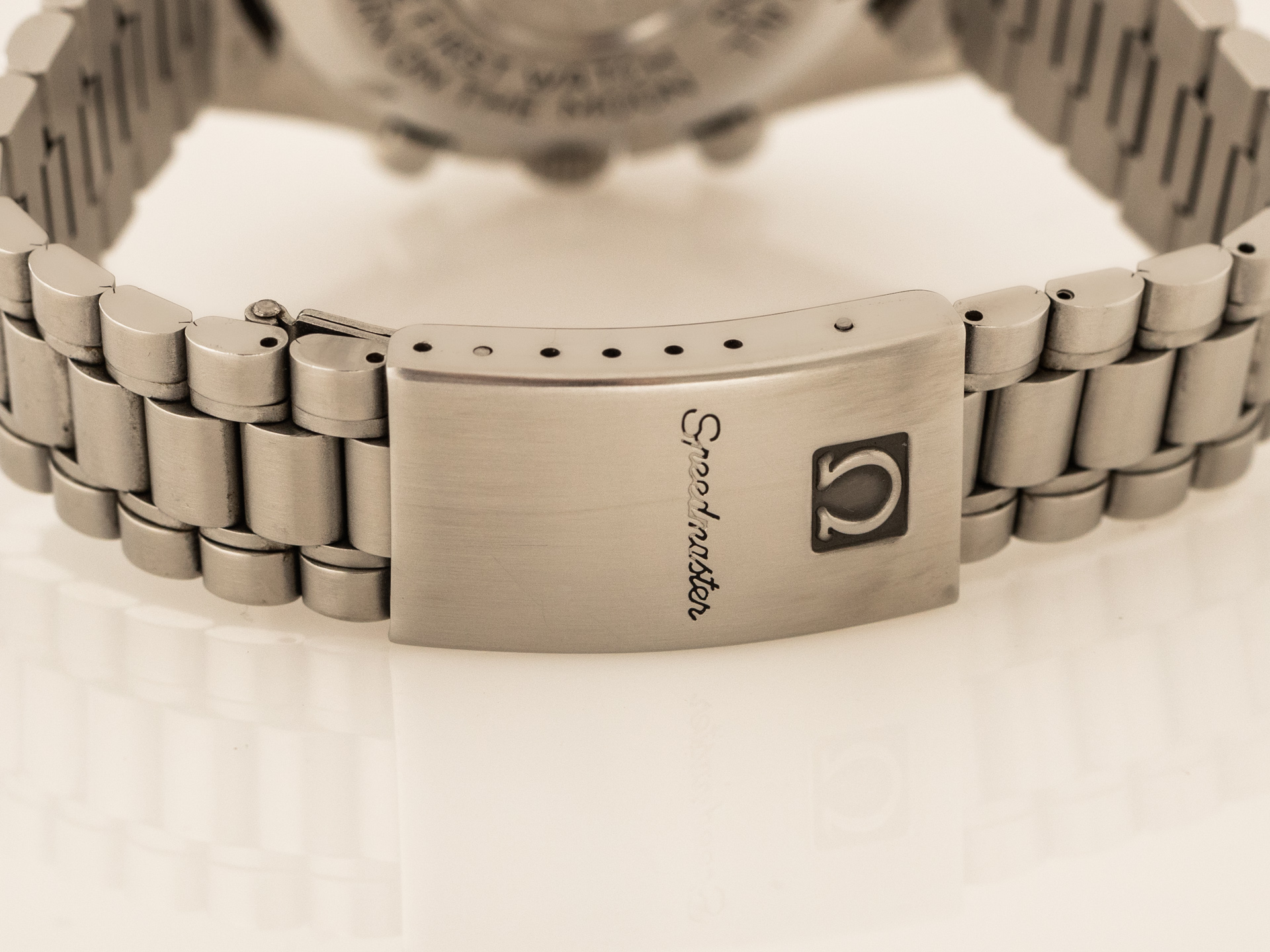 Omega moonwatch 861 hotsell