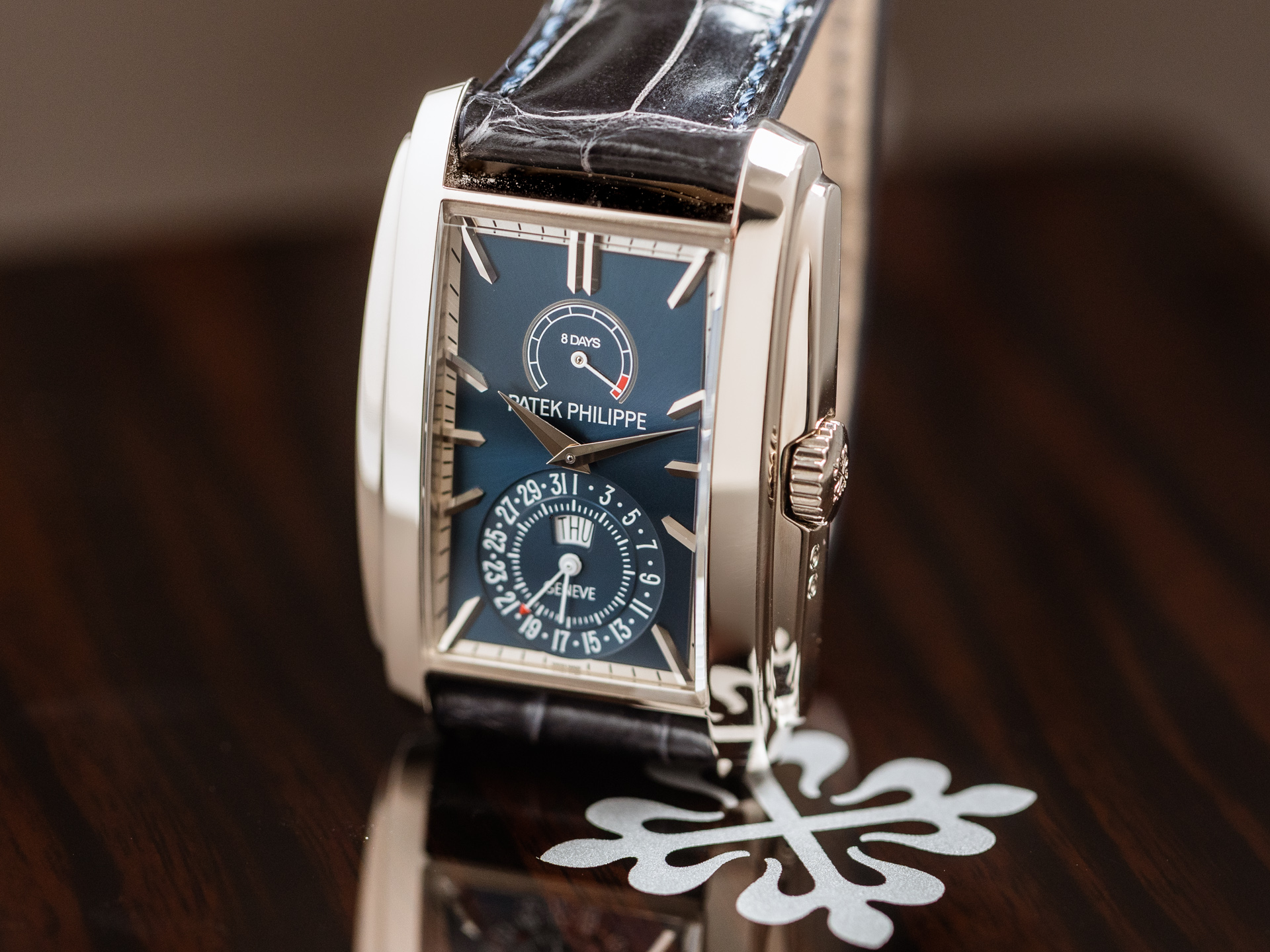 Patek philippe gondolo replica hot sale