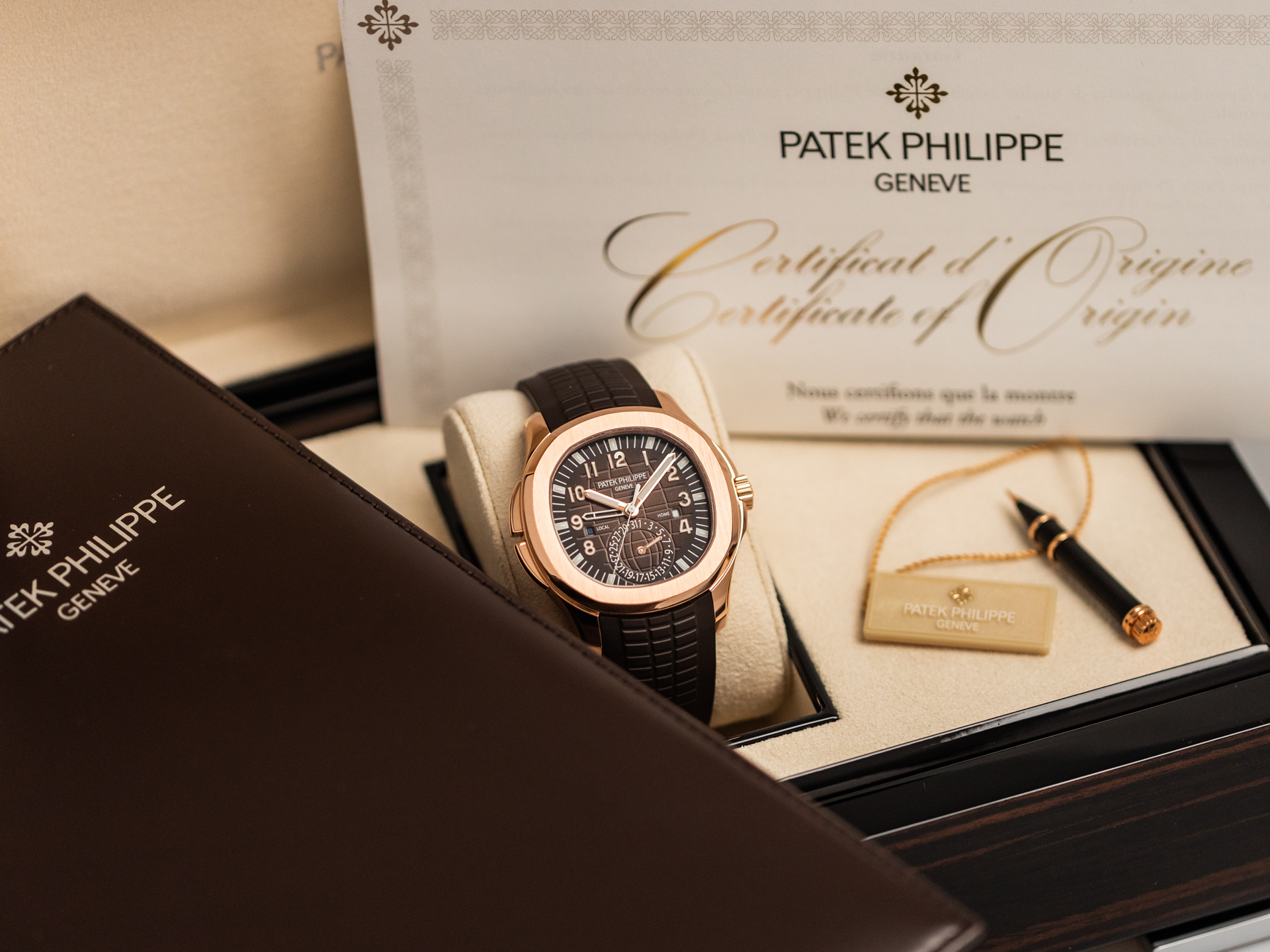 Patek Philippe Aquanaut Travel Time Ref 5164r 001 18k Rose Gold Box Papers Bj
