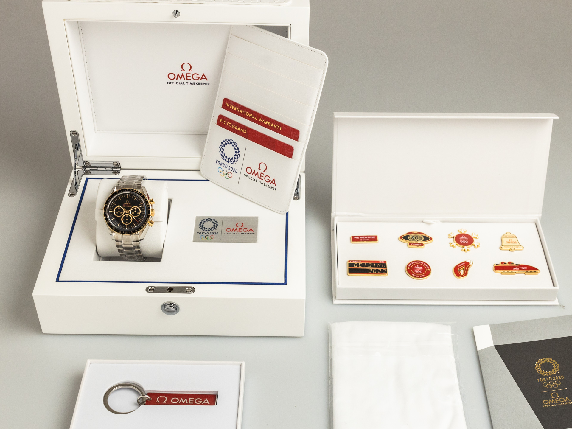 OMEGA Speedmaster TOKYO OLYMPIC GAMES 