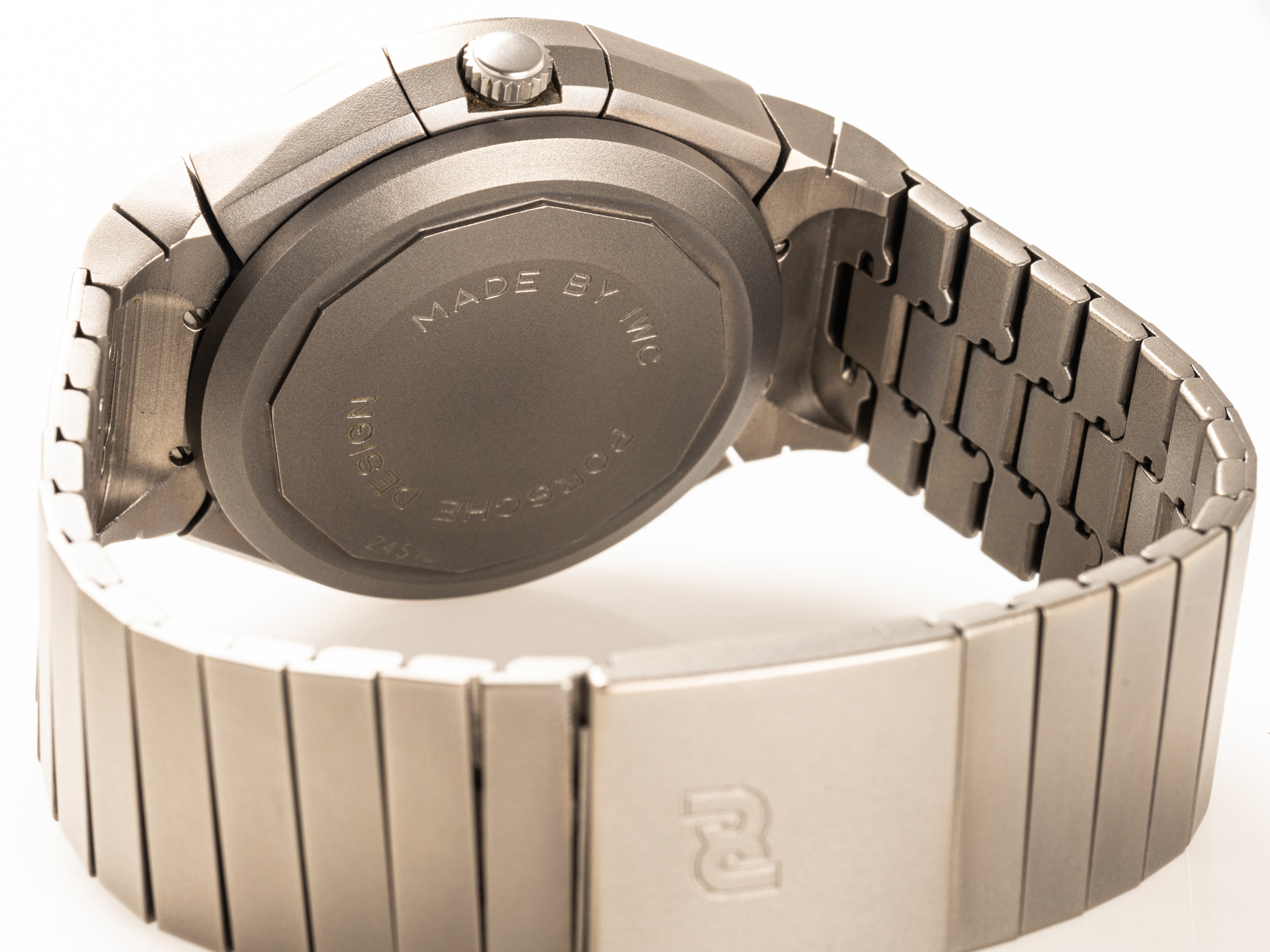 Iwc 3702 deals
