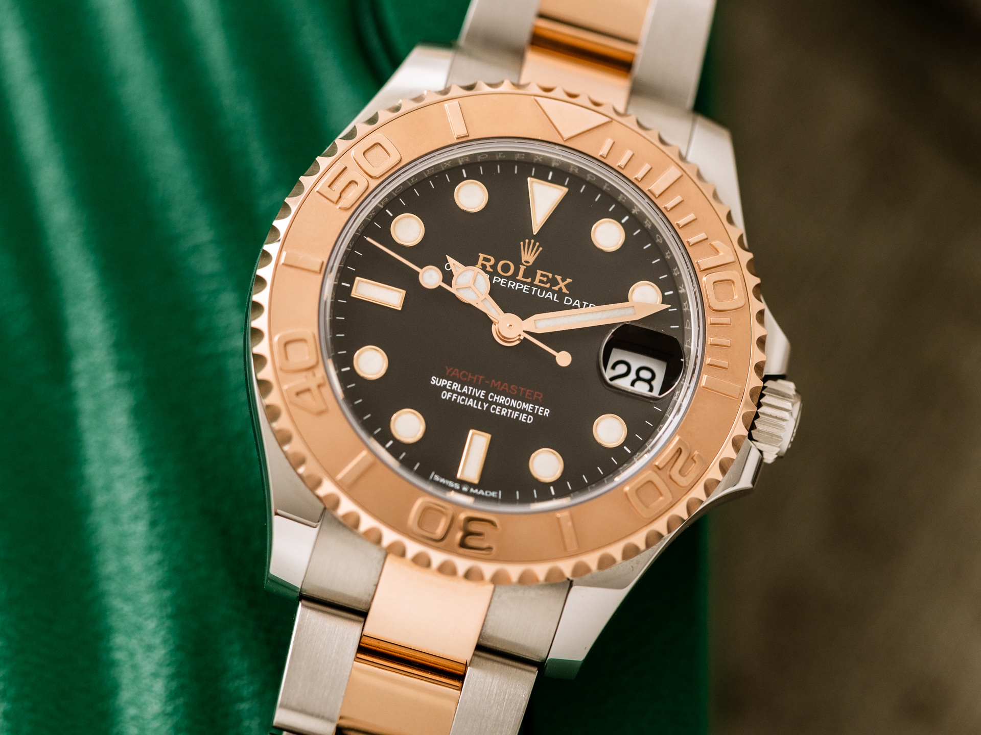 Yacht master half gold new arrivals