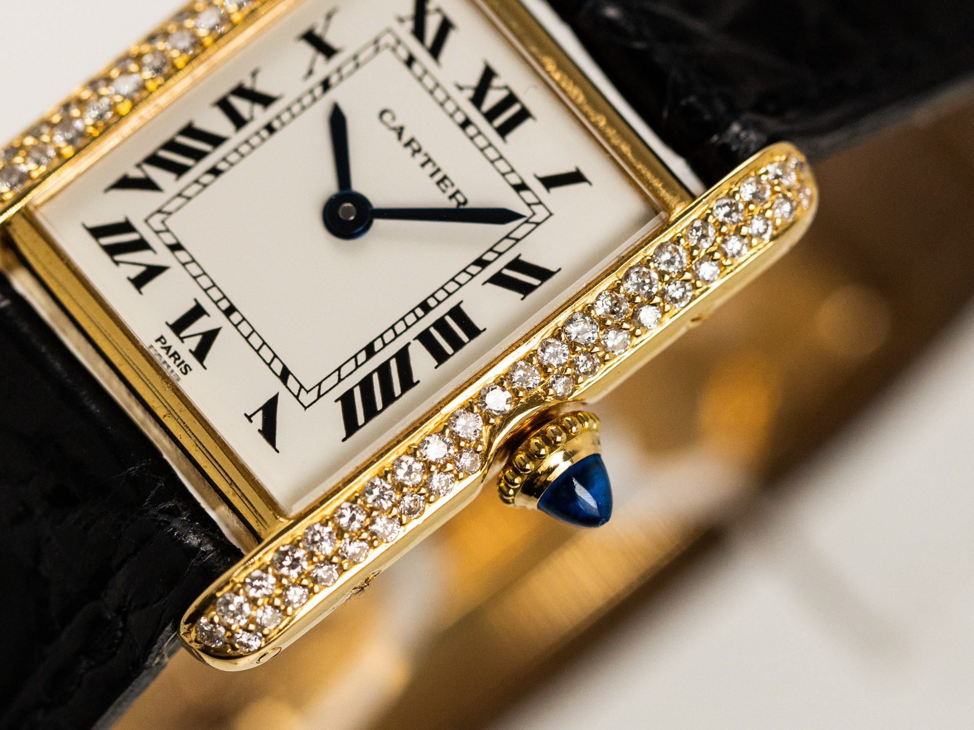 Cartier tank louis 18kt yellow gold deals