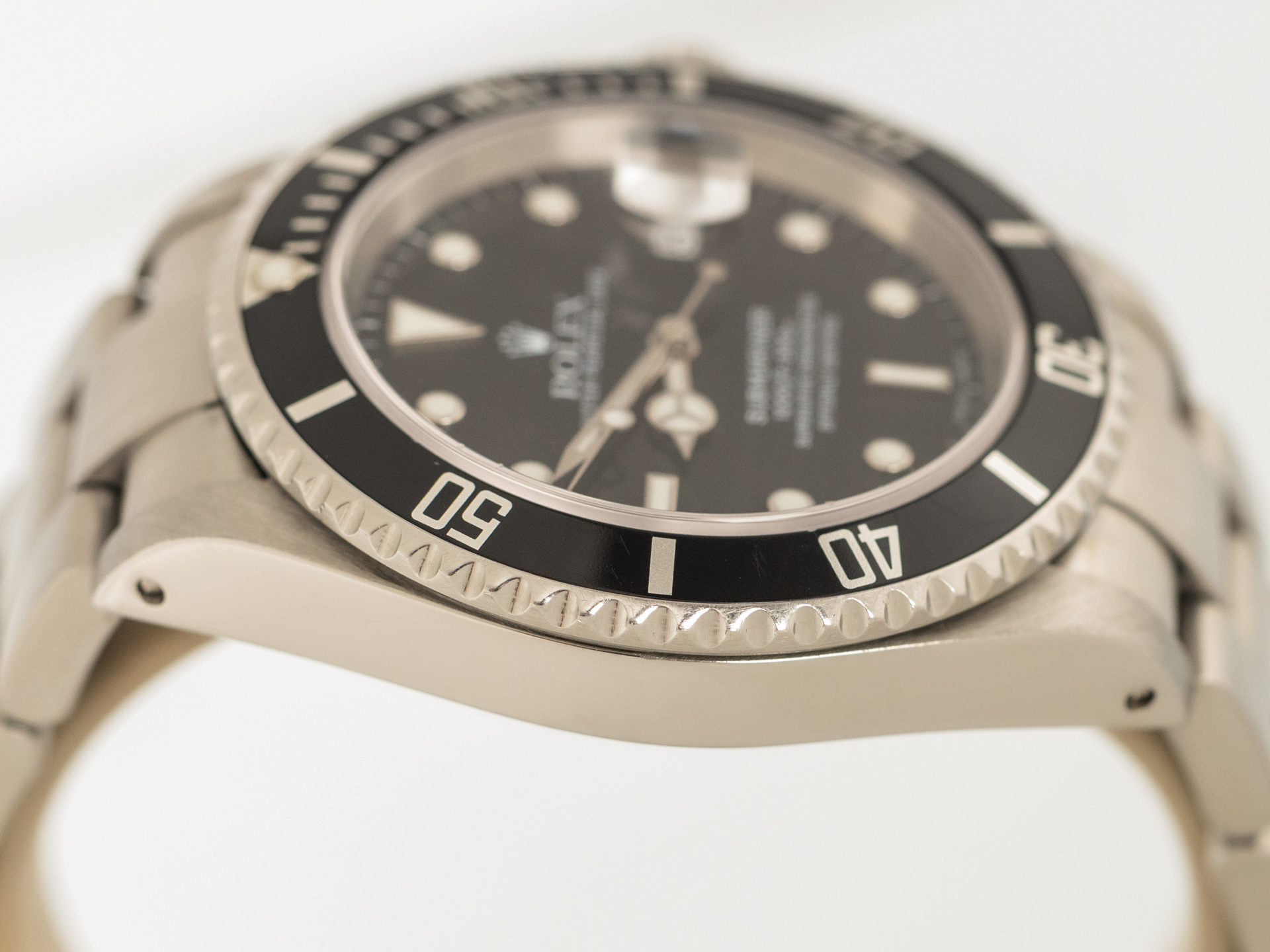 ROLEX SUBMARINER DATE Ref 16610 Steel Box Papers Bj 2001