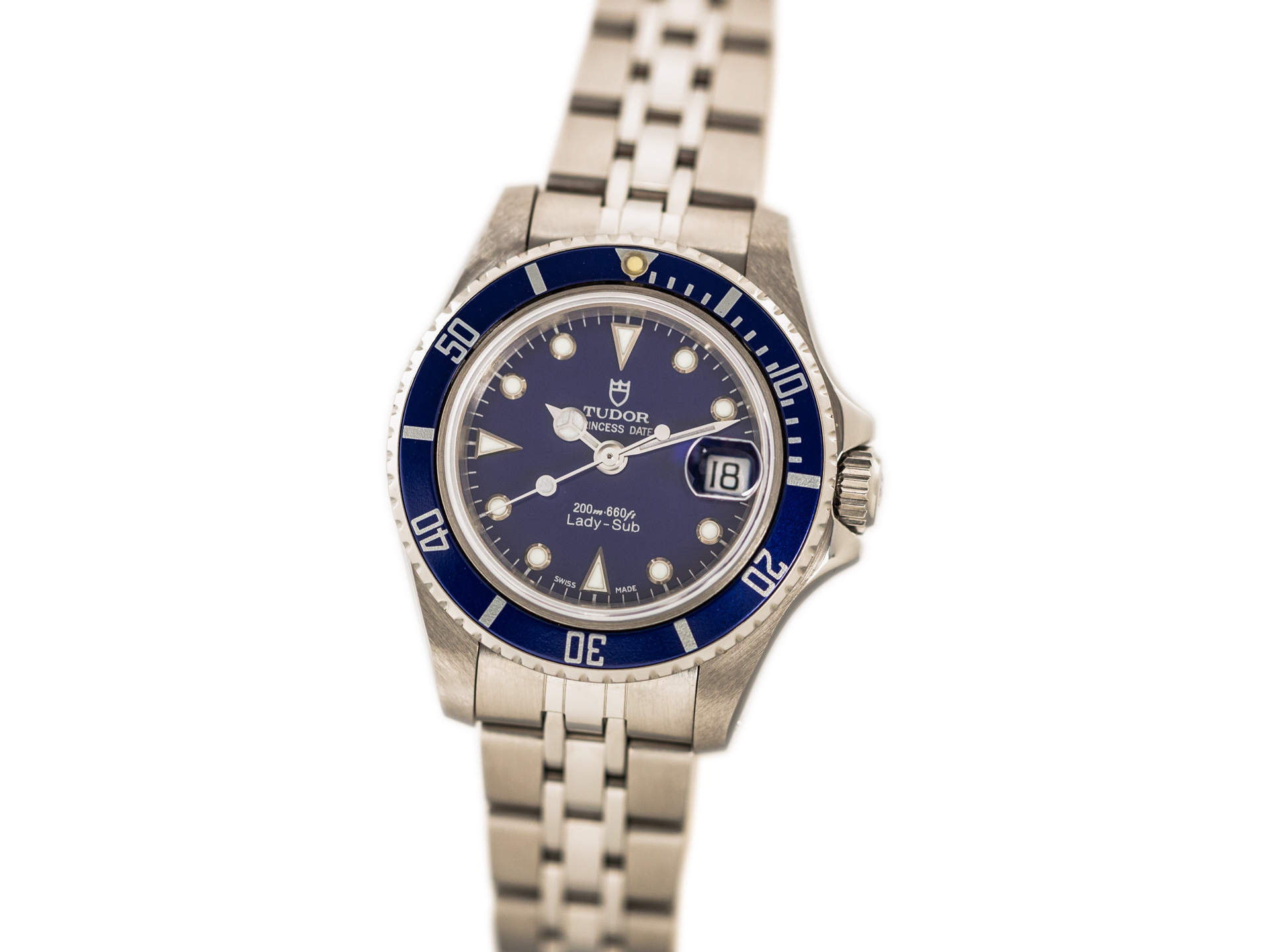 Tudor lady sub hotsell