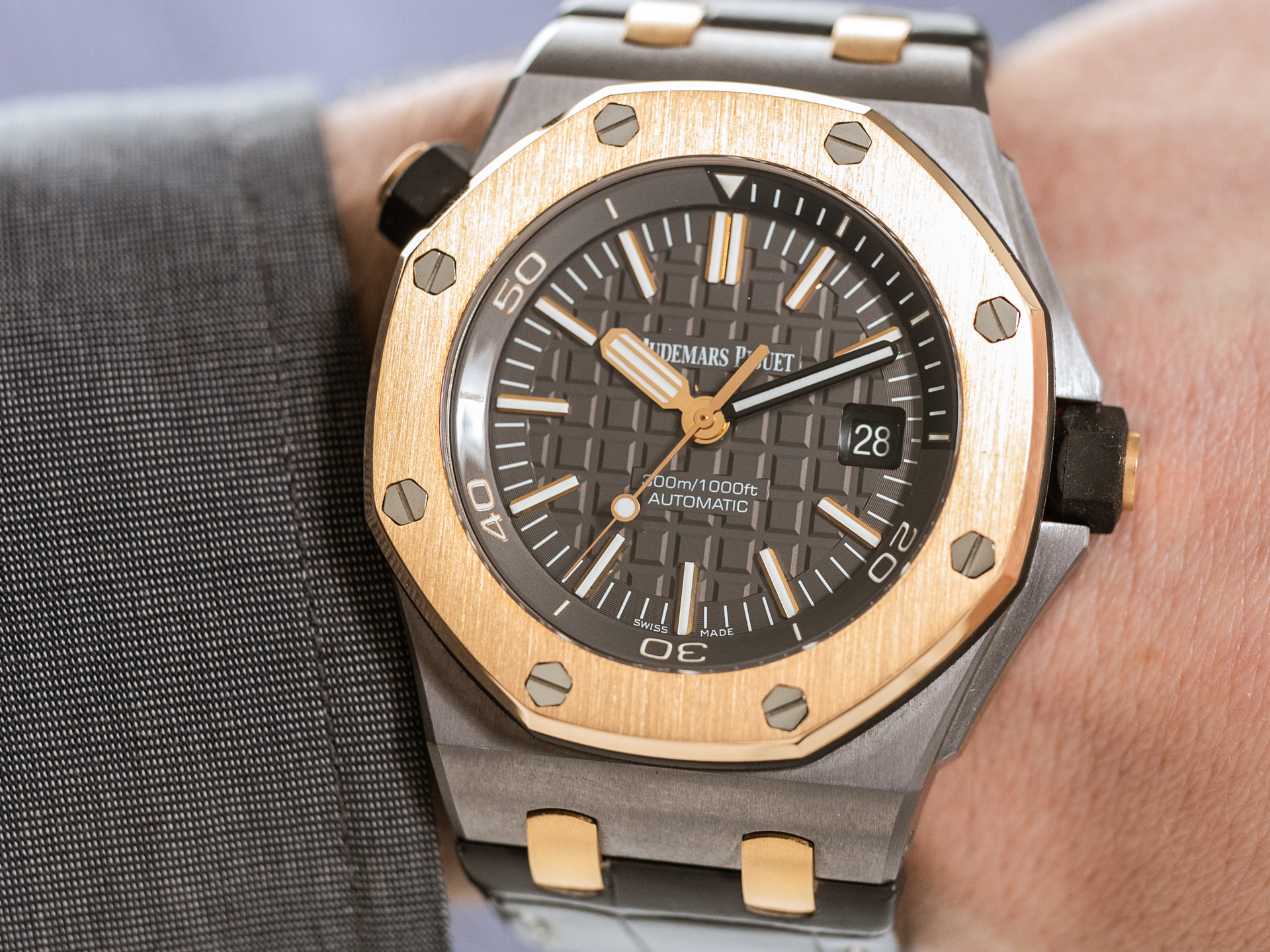 AUDEMARS PIGUET Offshore Diver QE 2 Cup Ref-15709TR-OO-A005CR-01 18k Rose  Gold Tantalum Limited Edition 150 Pieces Box Papers Bj-2014