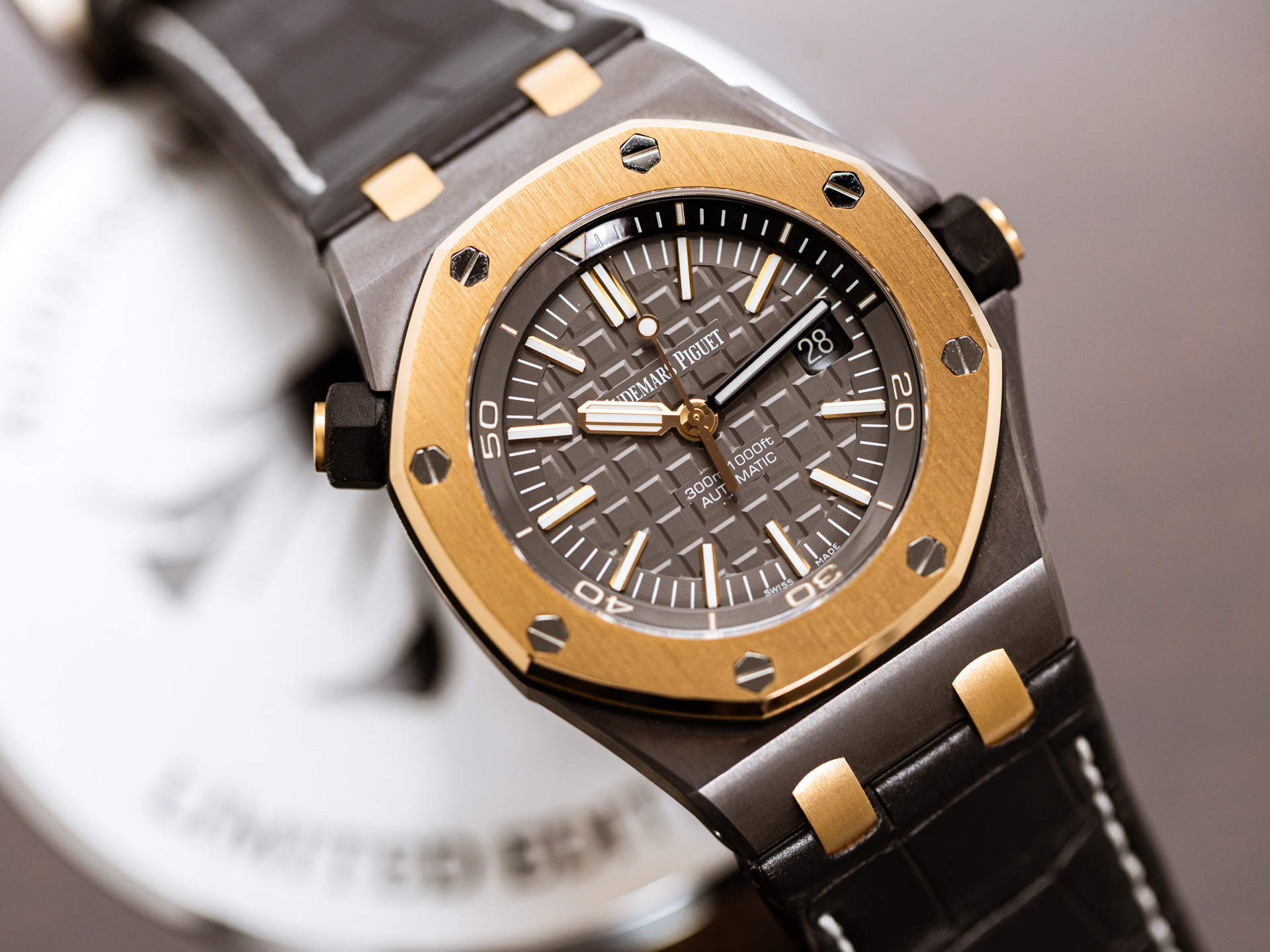 AUDEMARS PIGUET Offshore Diver QE 2 Cup Ref-15709TR-OO-A005CR-01 18k Rose  Gold Tantalum Limited Edition 150 Pieces Box Papers Bj-2014