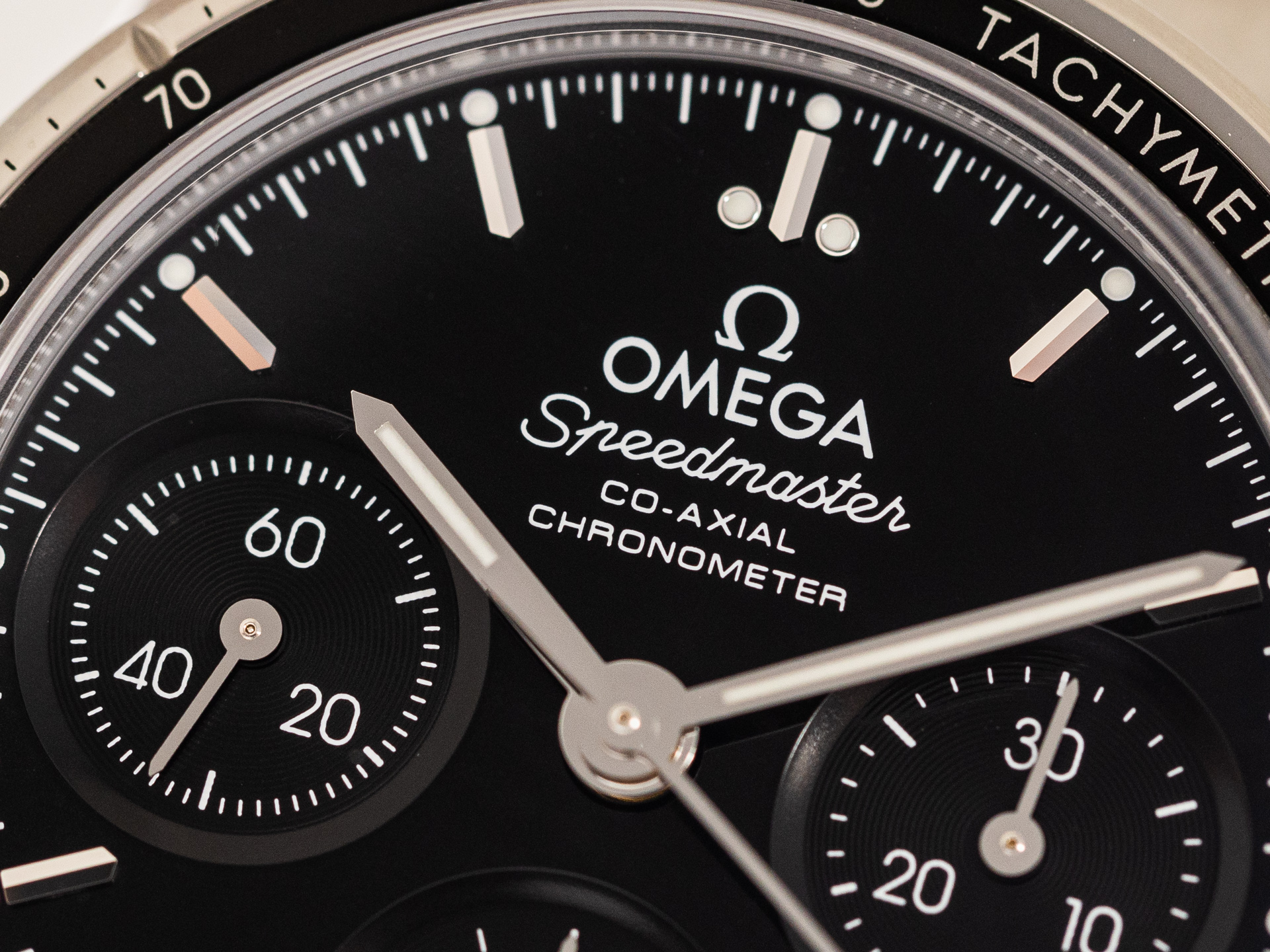 OMEGA SPEEDMASTER 38 Ref 32430385001001 Stainless Steel Box Papers Bj 2020