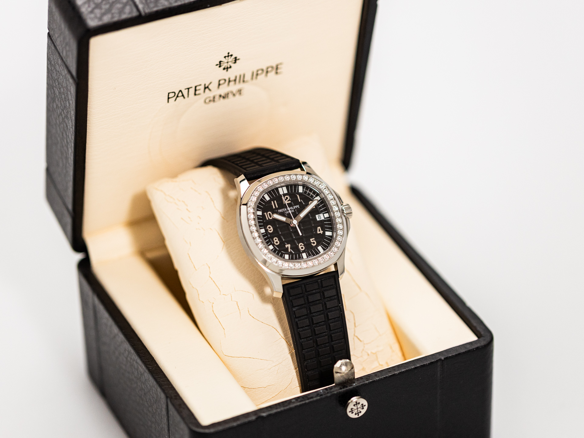 Patek philippe sales aquanaut luce 5067a