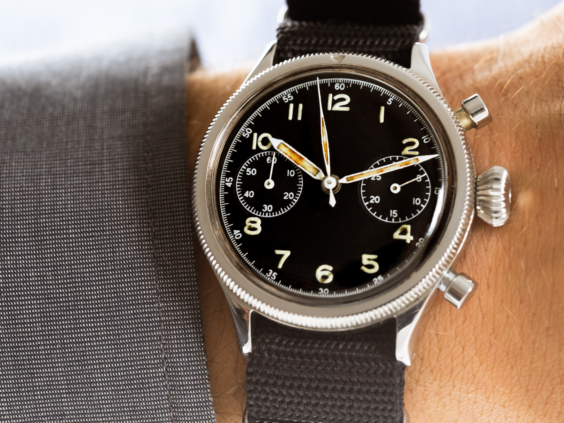 BREGUET Vintage FRENCH AIR FORCE TYPE XX TYPE 20 CHRONOGRAPH Steel Bj 1954