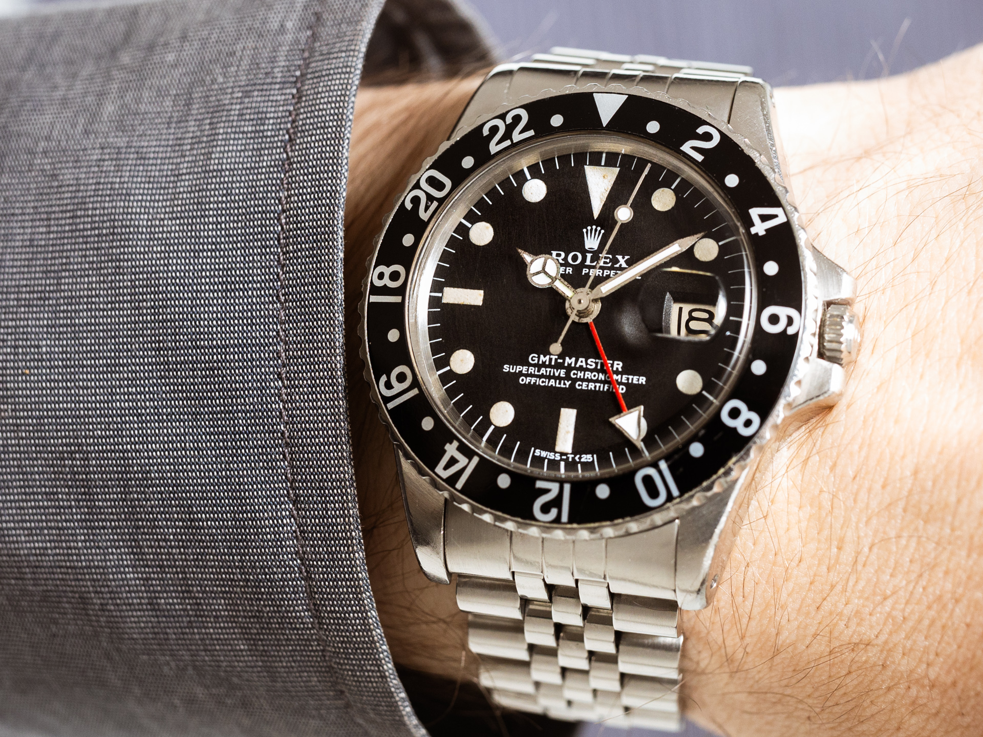 Rolex 1675 black bezel best sale