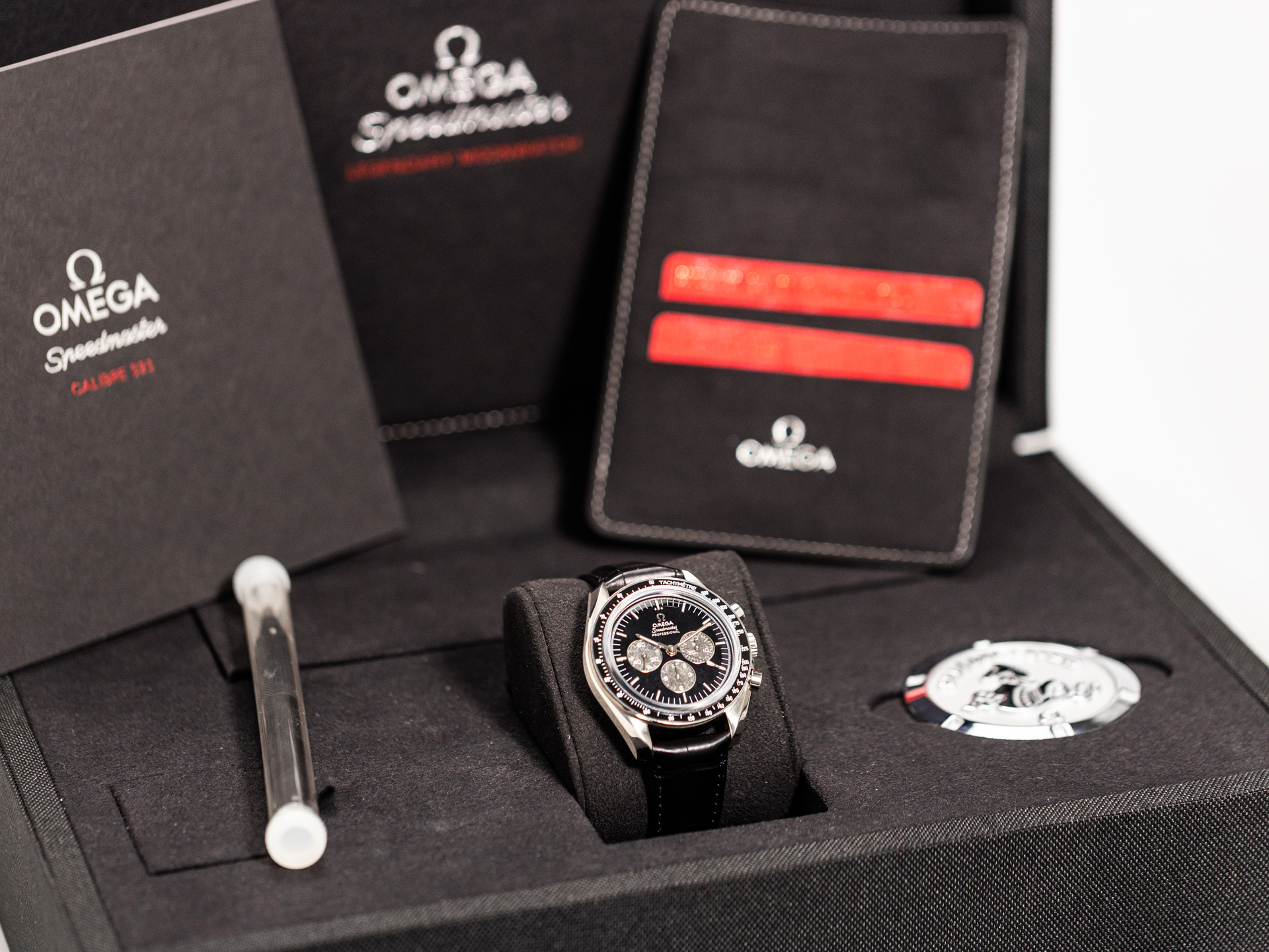 OMEGA SPEEDMASTER Professional MOONWATCH CALIBER 321 Ref 