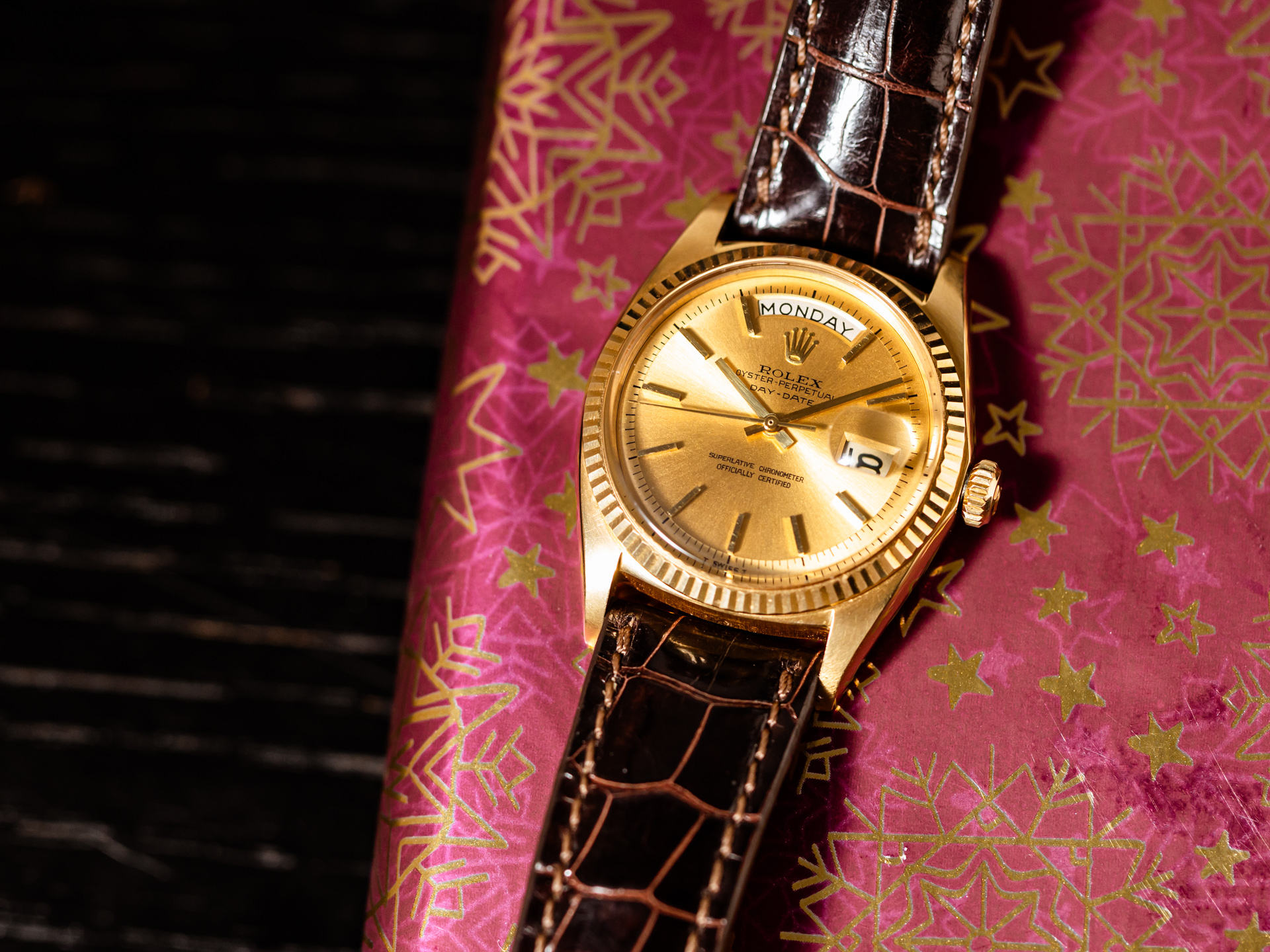 Gold rolex day date leather strap 2025