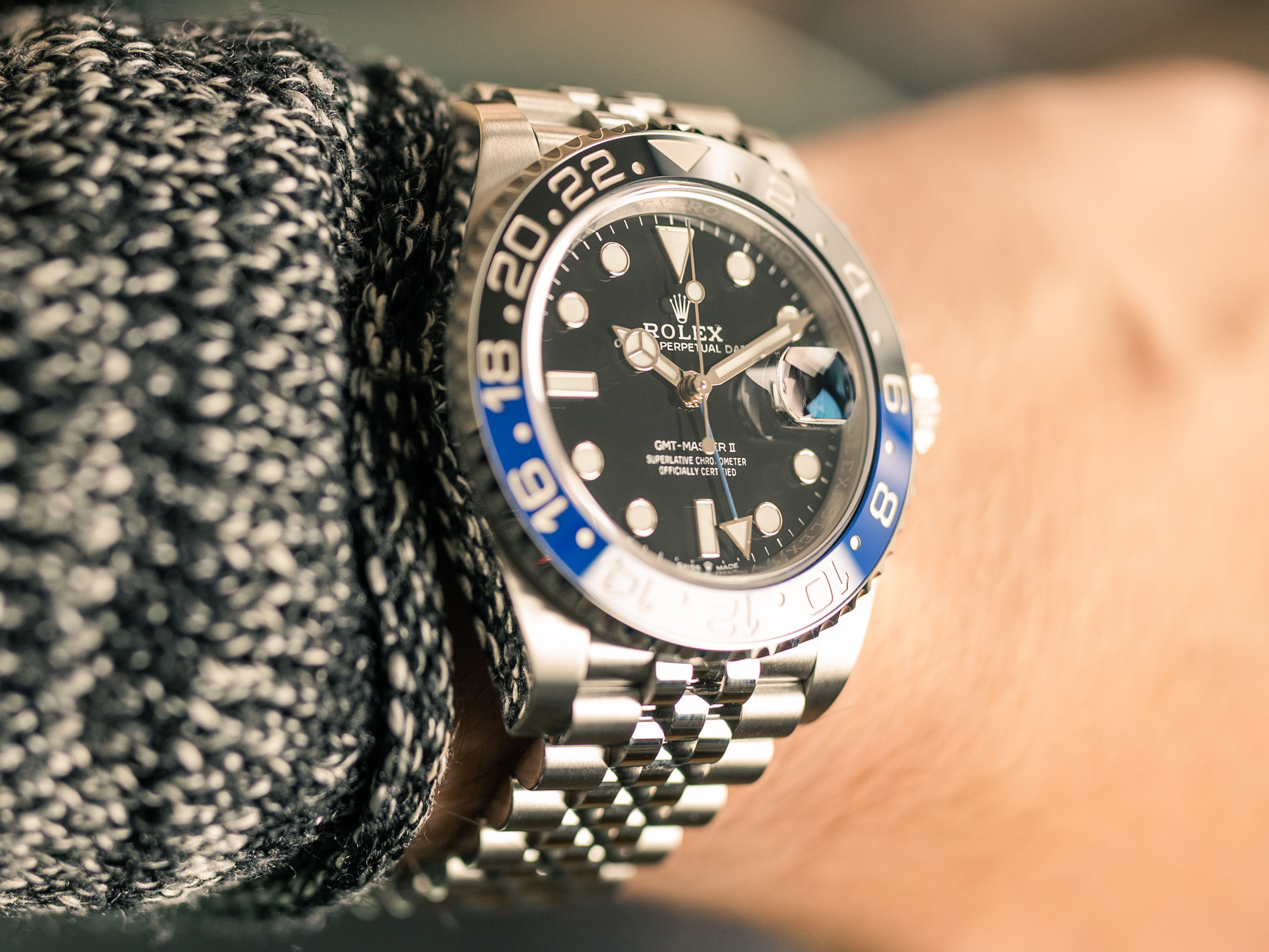 Rolex online batgirl reference