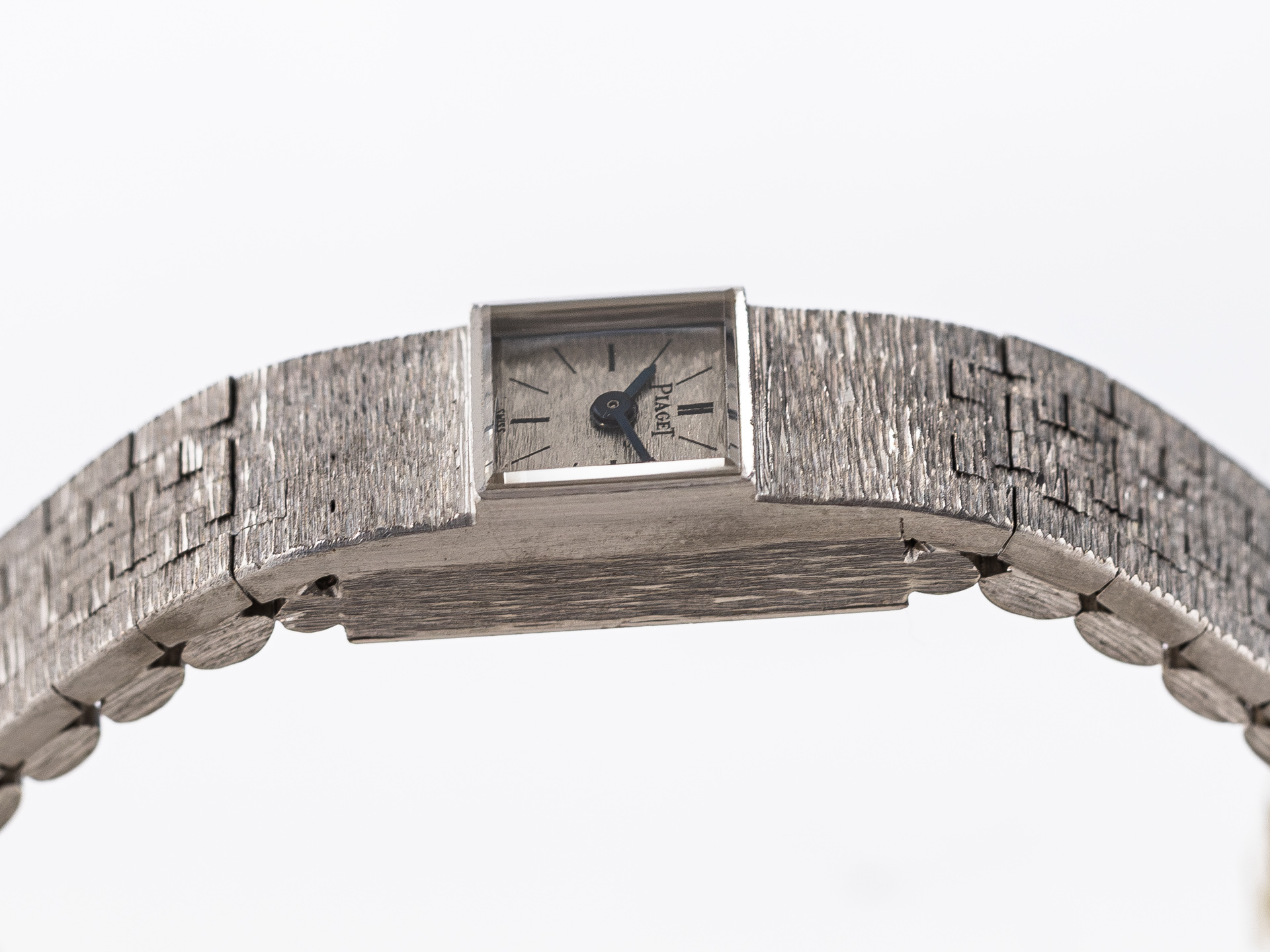 PIAGET Vintage Ladies Watch 18k white Gold Backwinder 10mm Bj 1960s
